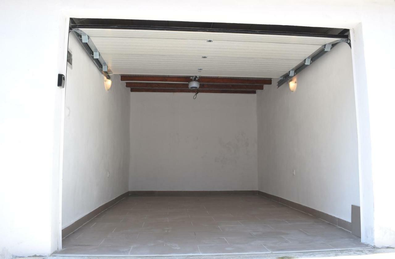 Pula Centar A1 Lalu - Free Garage Διαμέρισμα Εξωτερικό φωτογραφία